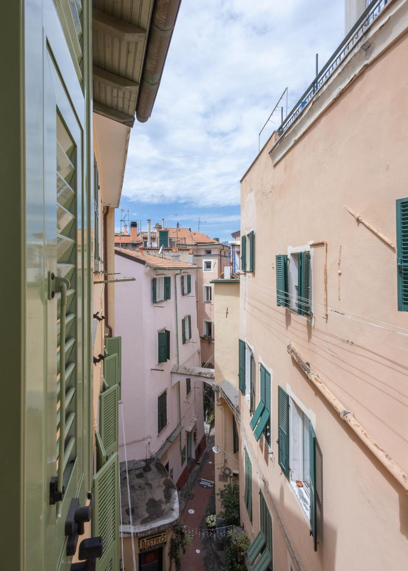 شقة Palazzo Bordiland 1 بورديغيرا المظهر الخارجي الصورة